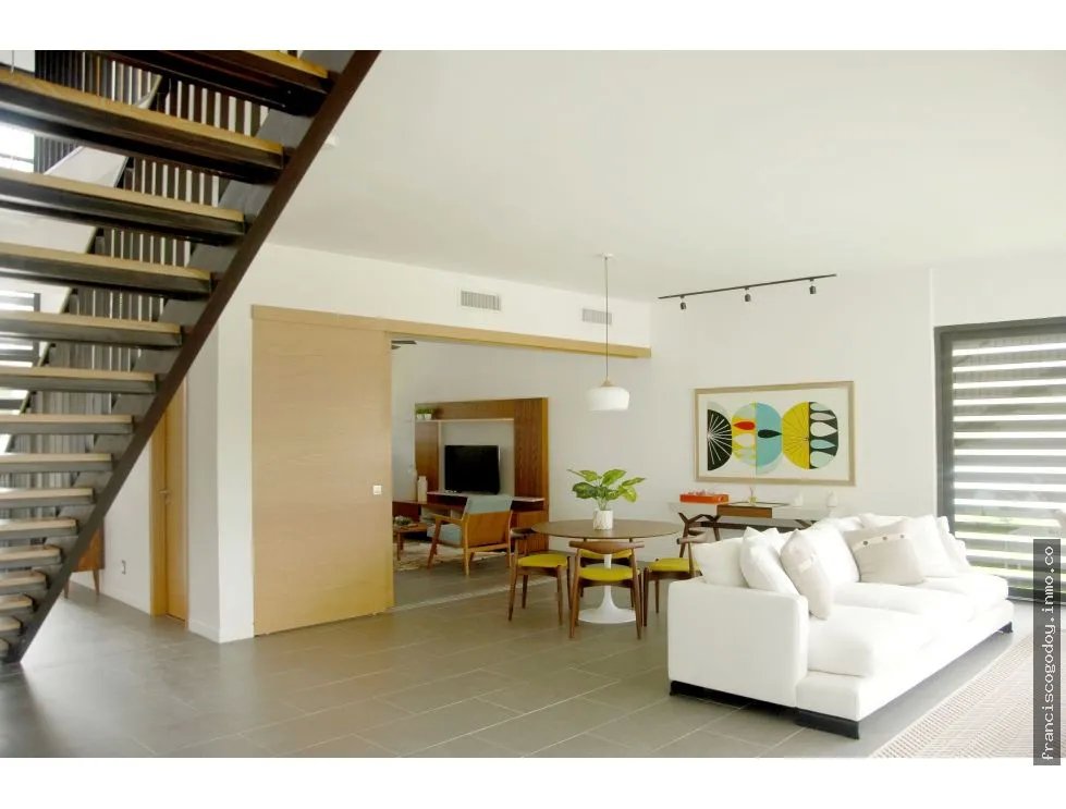 Single Family House for sale in Condado del Rey