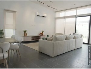 House for Sale in Condado del Rey