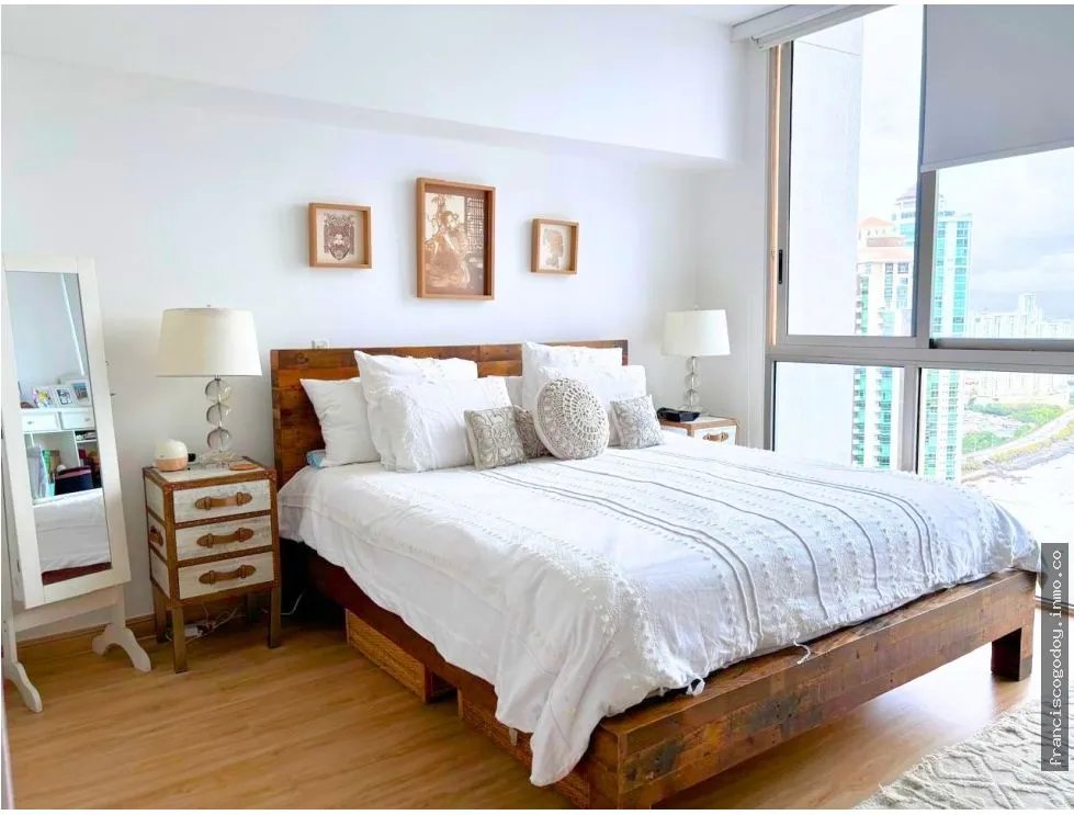 Apartment for sale in Punta Pacifica