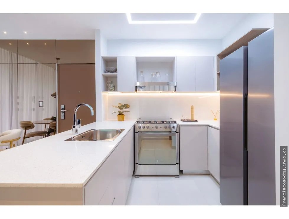 Se Vende Apartamento en Brisas del Golf