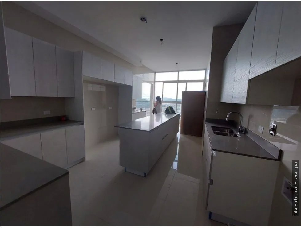 Penthouse for sale in Panama