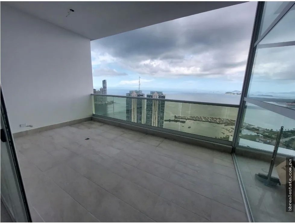 Penthouse for sale in Panama
