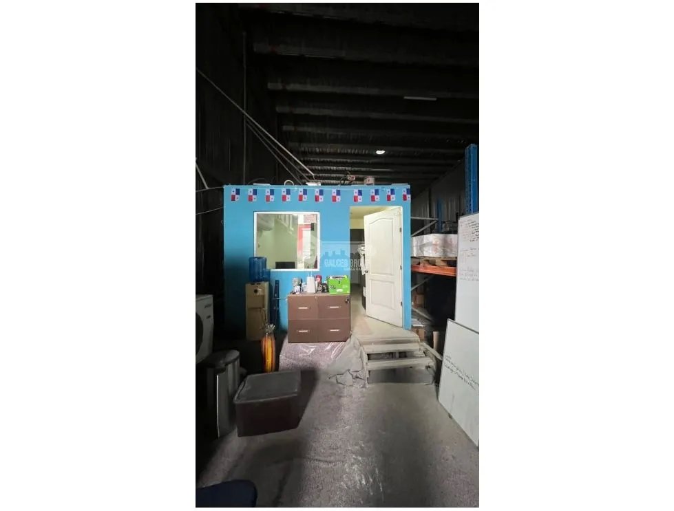 Warehouse for rent in Panama