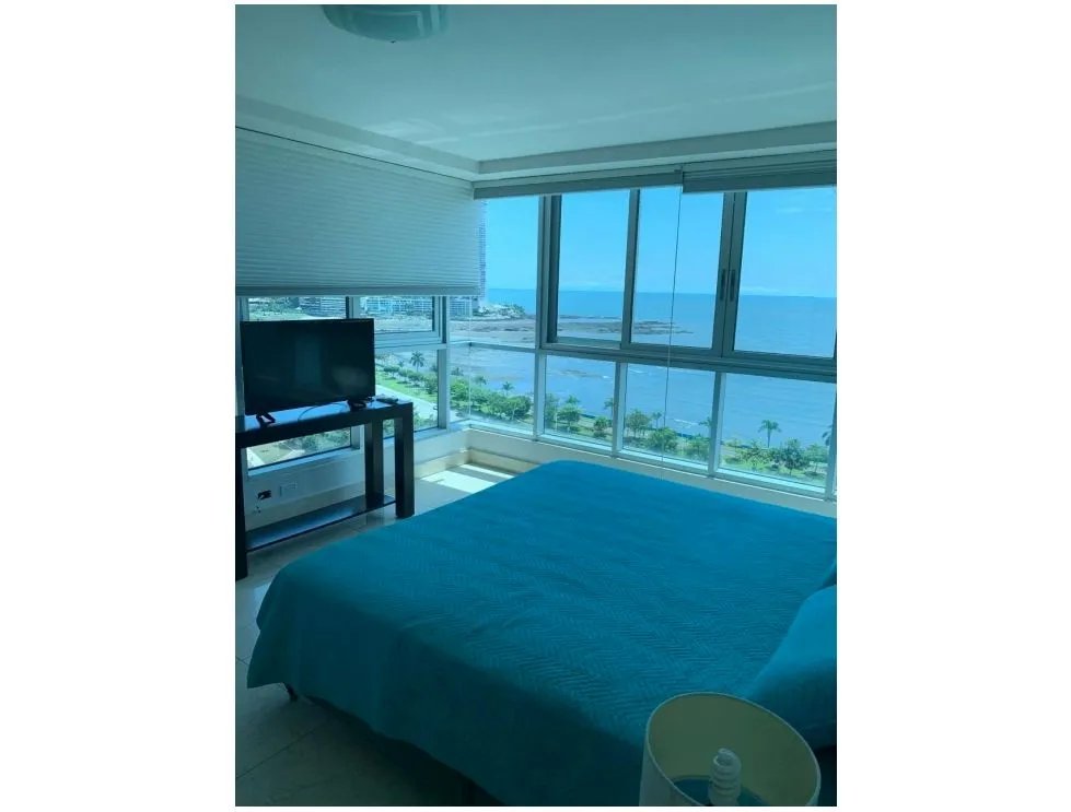 Alquiler de Apartamento Amoblado en PH Villa del Mar  Av. Balboa