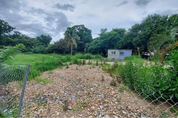 Se vende terreno comercial en Penonomé, Coclé