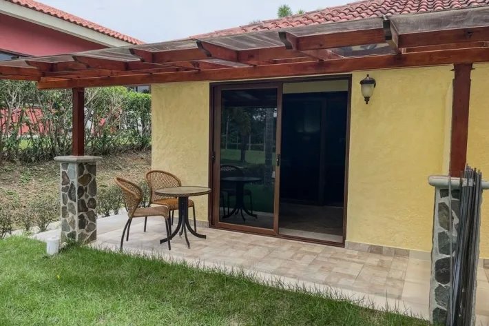 Se venden residencias en Hato Viejo, Antón