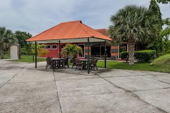 Se venden residencias en Hato Viejo, Antón