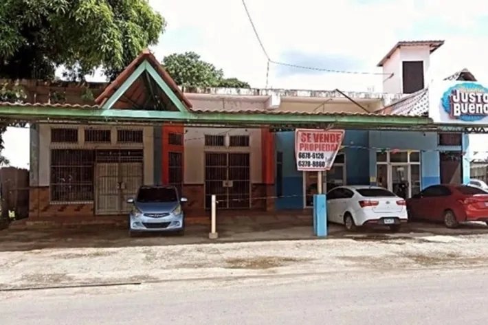 Venta de edificio comercial en Penonomé, Coclé