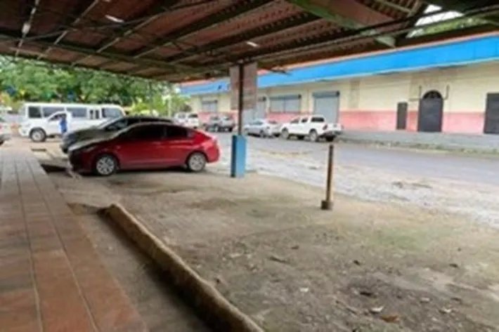 Commercial building for sale in Penonome, Panama