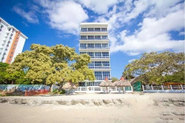 Venta de apartamento en PH Miramar Loft, Playa Farallón, Coclé