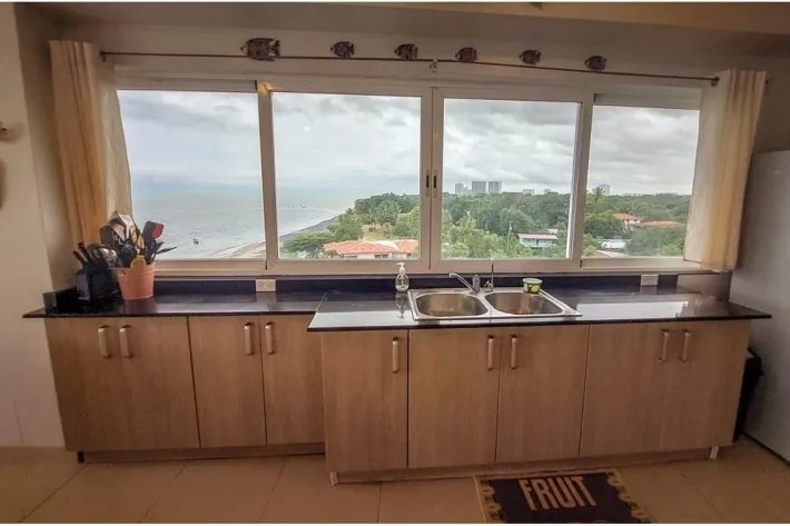 Beachfront apartment for rent in Farallon, Rio Hato