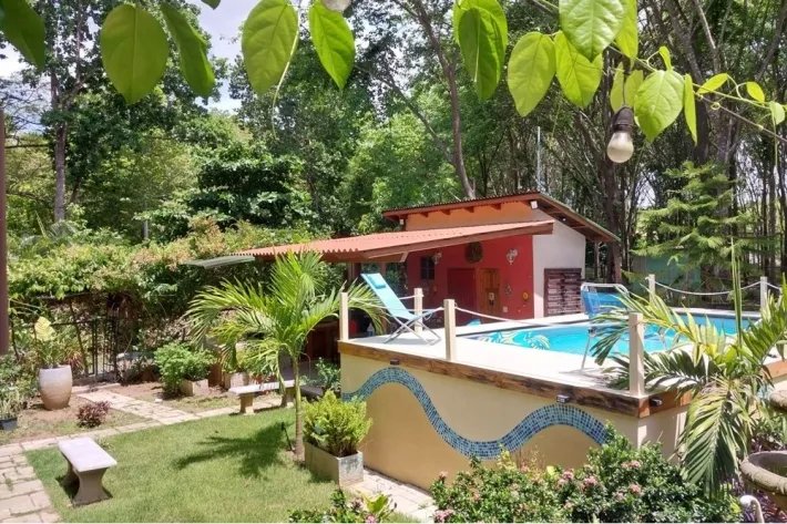 Se vende casa en Los Lirios (Vía a El Valle de Antón)