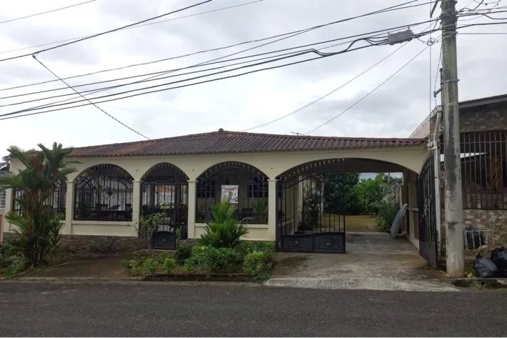 Venta de casa en Villas de La Alameda, Arraiján, Panamá Oeste