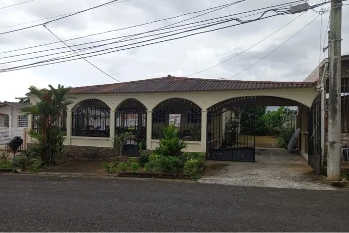 Venta de casa en Villas de La Alameda, Arraiján, Panamá Oeste