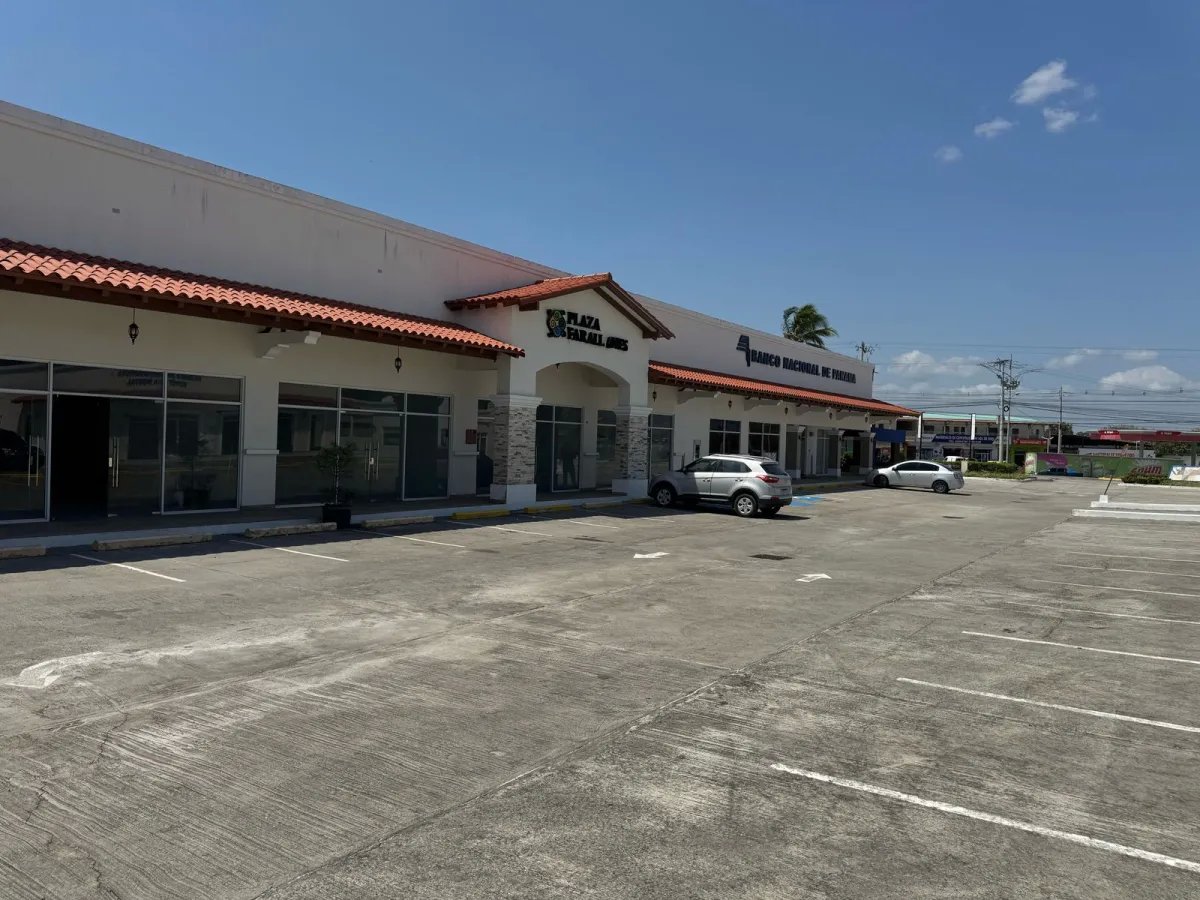 Venta de local comercial en Farallón