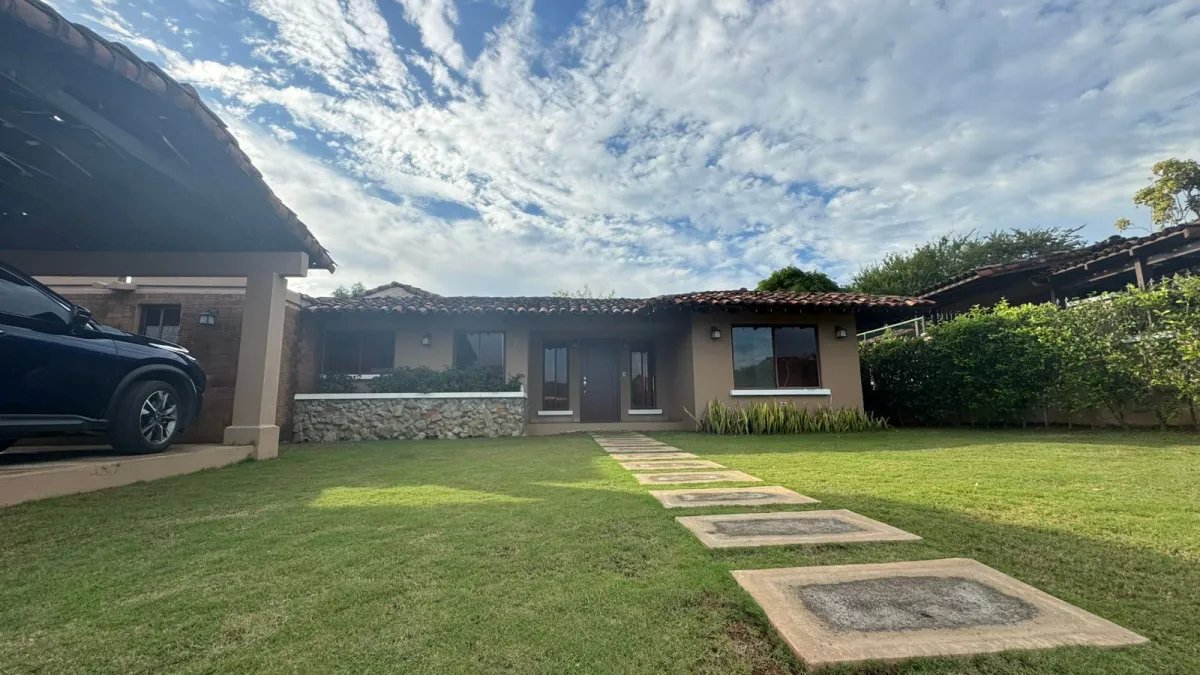 Adult Community For Sale in Vía Roberto Ramírez De Diego, CHITRE