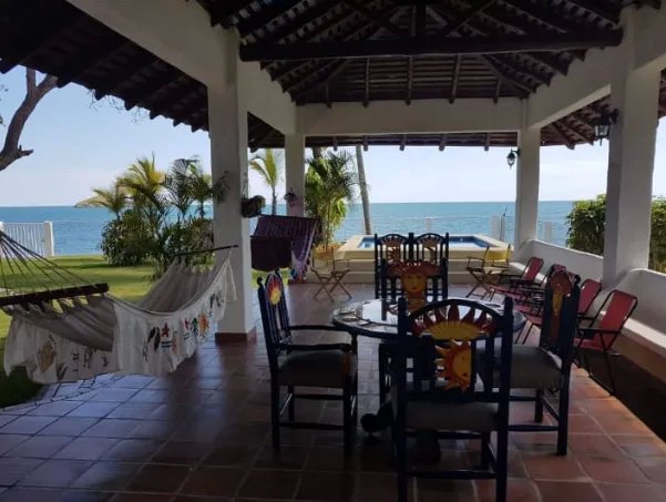 Vacation Home Sale and Rent in Farallón