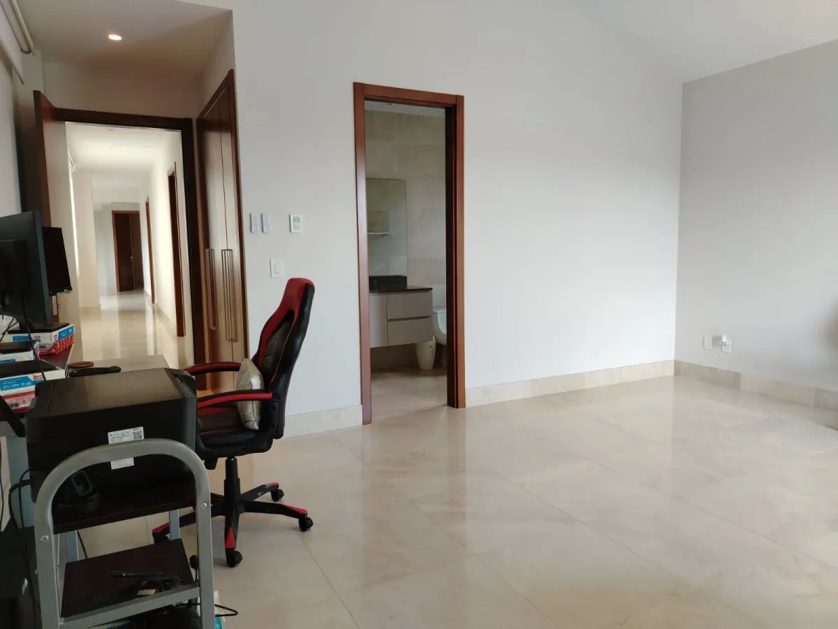 Venta de Casa Lujosa en Buenaventura, Farallón, Coclé