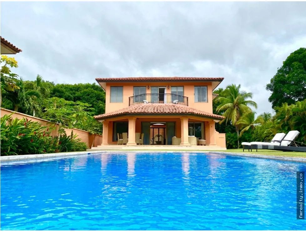 Single Family House for sale in Farallon