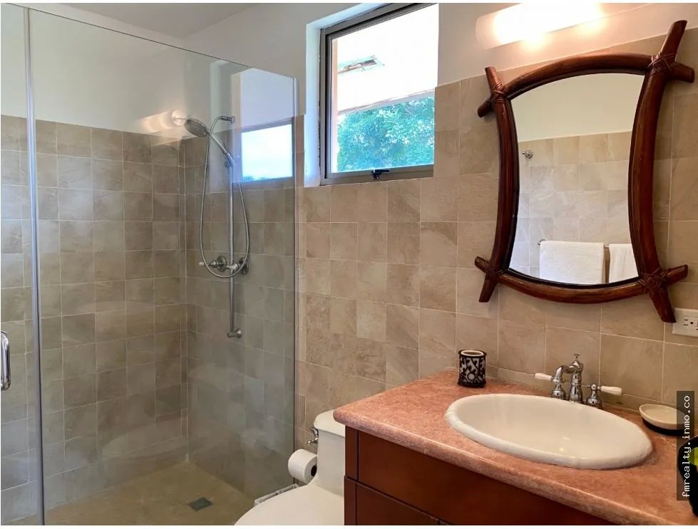 Single Family House for sale in Farallon