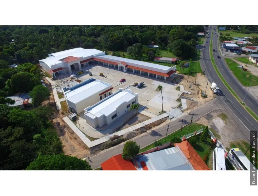 Venta de Local Comercial en Farallón
