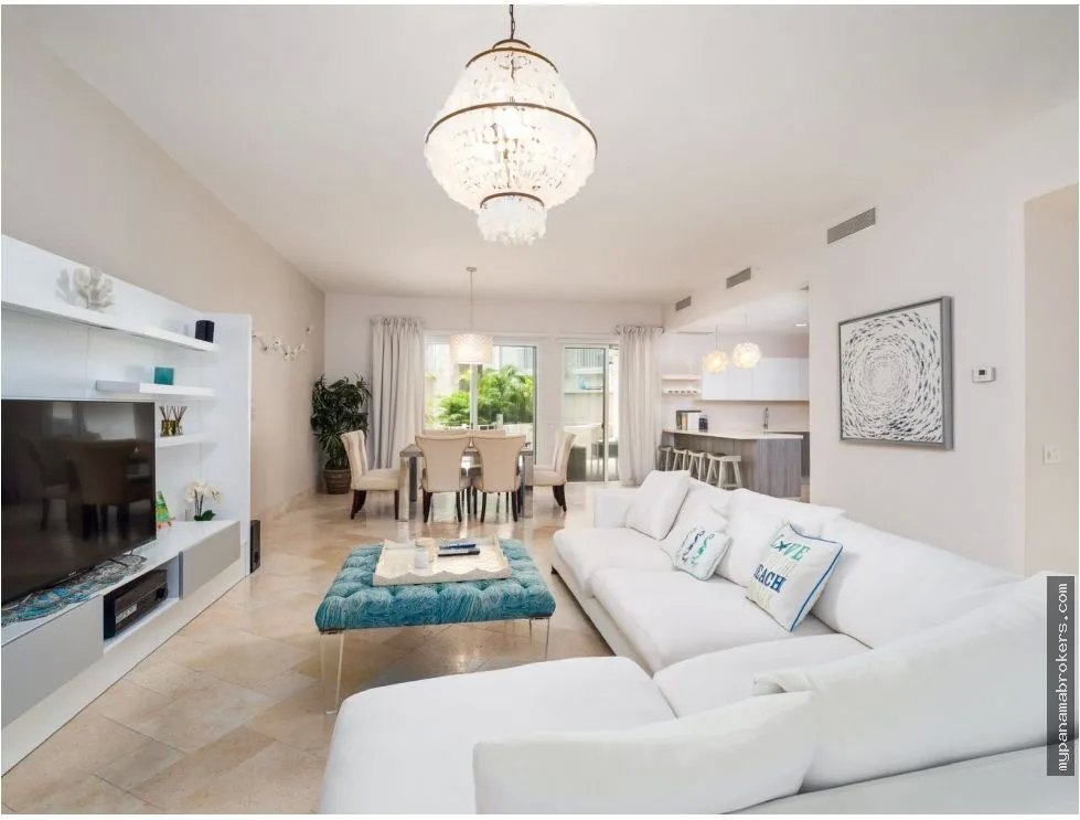 Apartment for sale in Farallon