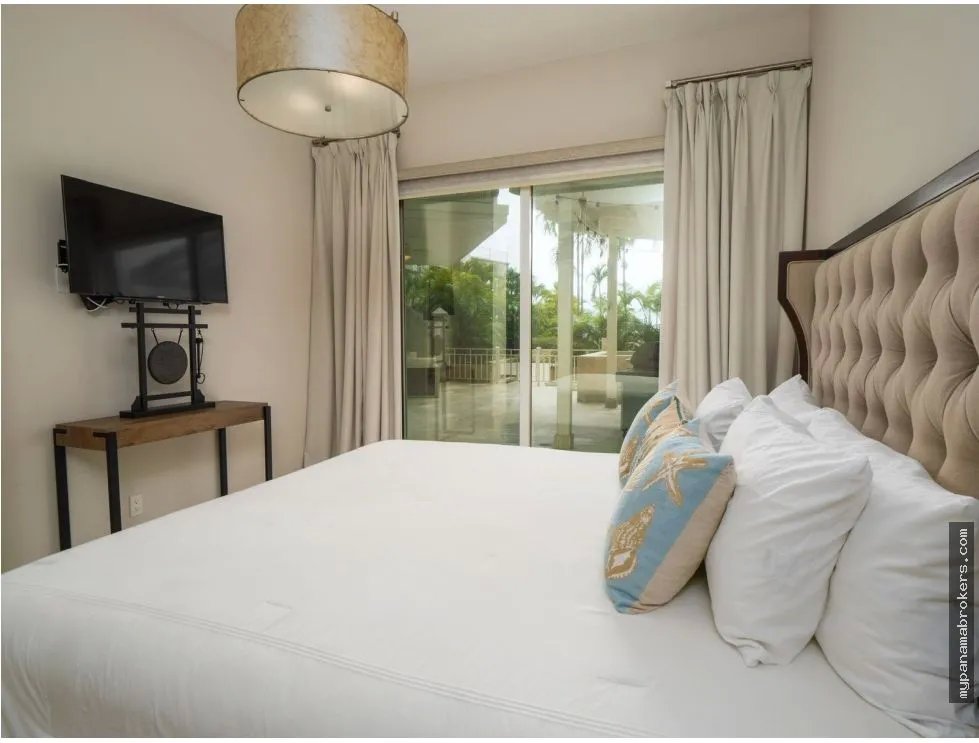 Apartment for sale in Farallon
