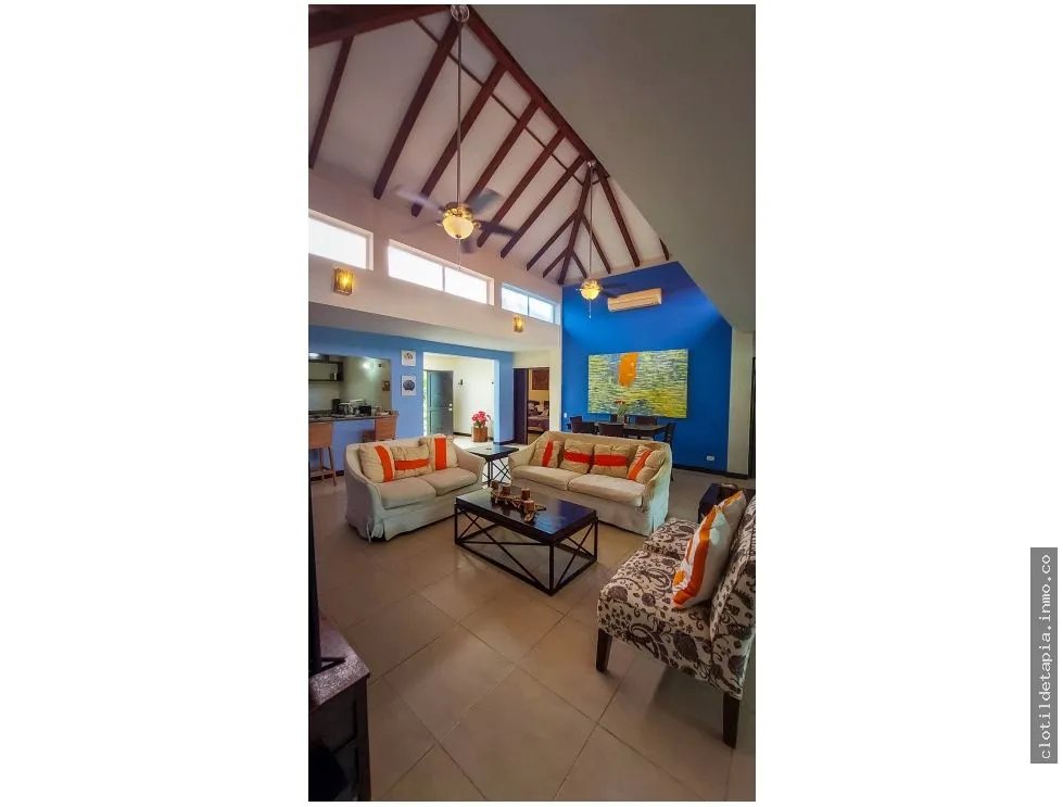 Single Family House for sale in Farallon
