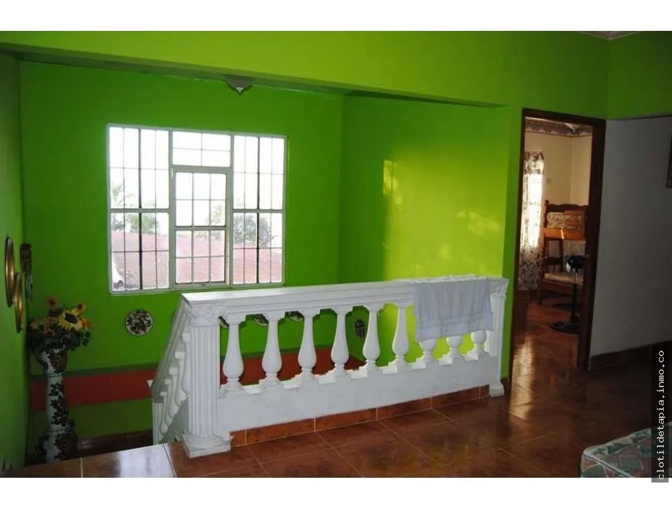 Se Vende Casa Frente al Mar en Farallón, Río Hato