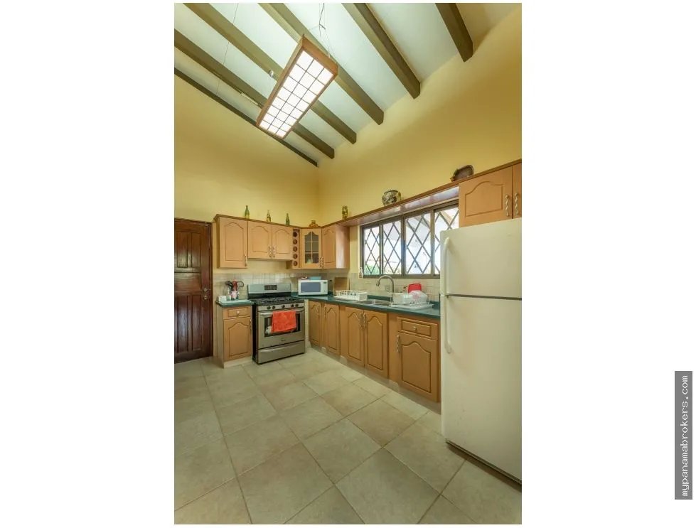 Single Family House for sale in Farallon