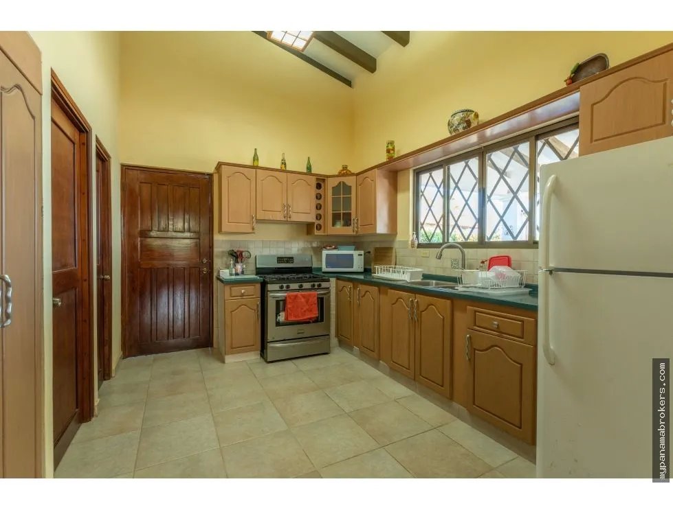 Single Family House for sale in Farallon
