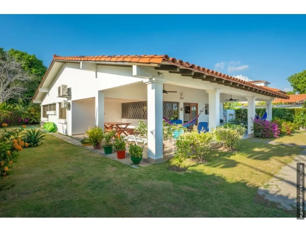 Single Family House for sale in Farallon