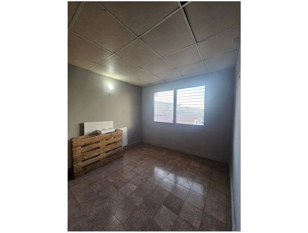 Alquiler de apartamento céntrico en Chitré, Parque Unión
