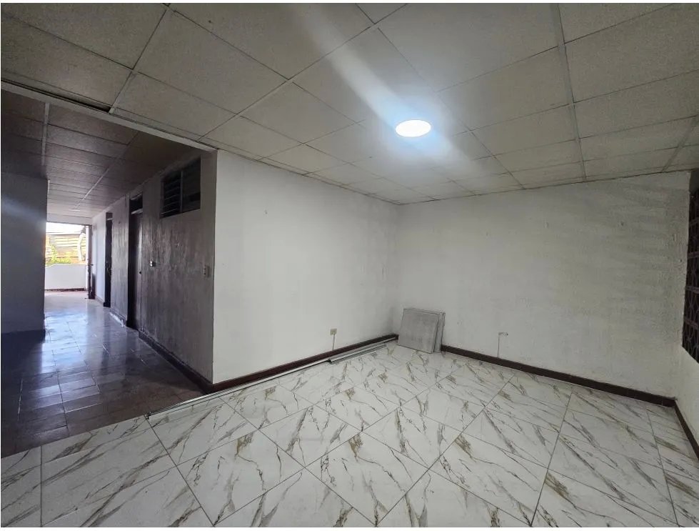 Alquiler de apartamento céntrico en Chitré, Parque Unión