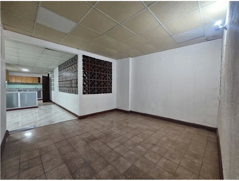 Alquiler de apartamento céntrico en Chitré, Parque Unión