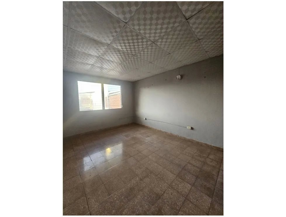 Alquiler de apartamento céntrico en Chitré, Parque Unión
