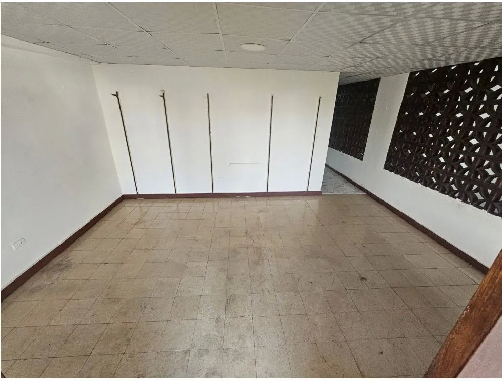 Alquiler de apartamento céntrico en Chitré, Parque Unión