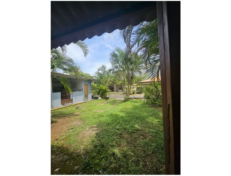 Venta de casa de esquina en Chitré, Herrera