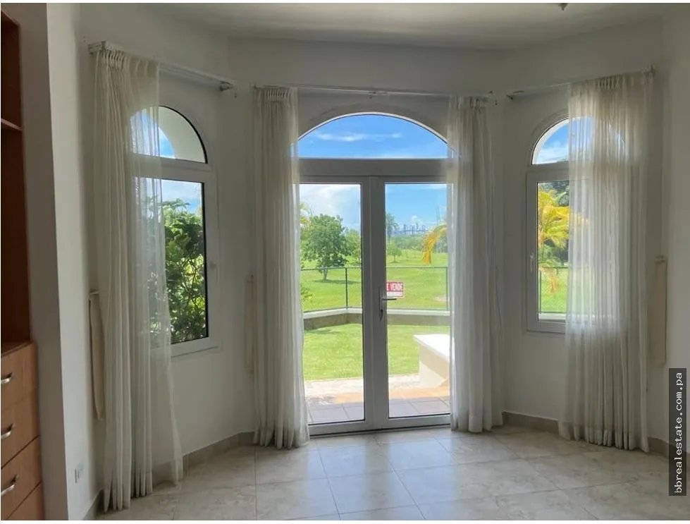 Venta de casa en Panamá Pacífico, Tucán Country Club