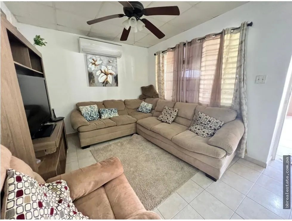 VENTA DE CASA EN ARRAIJAN, LAGO EMPERADOR