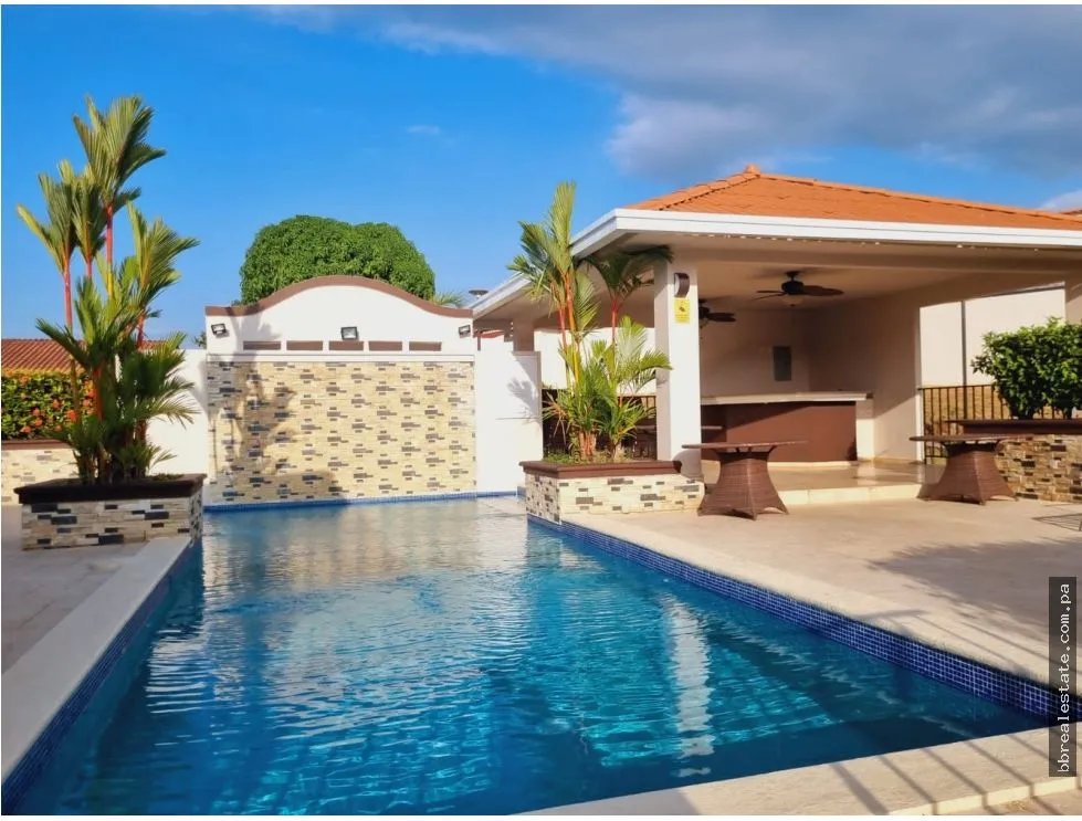 Single Family House for rent in Chorrera
