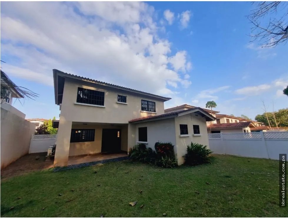 Single Family House for rent in Chorrera