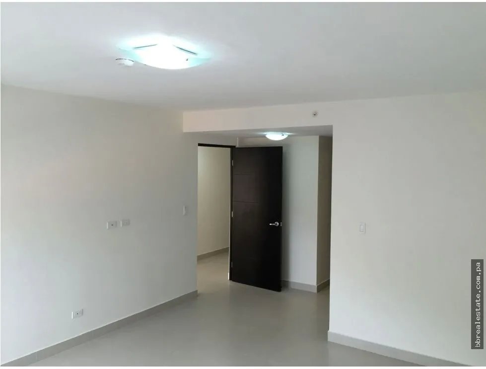 Se Alquila Apartamento en Panama Pacifico, Ph Woodlands