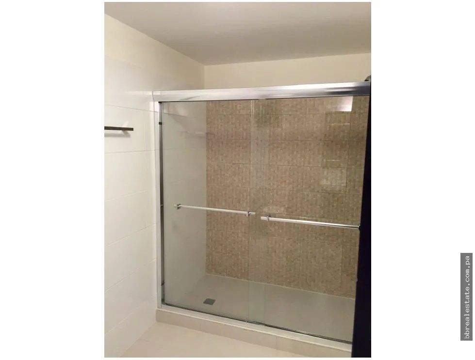 Se Alquila Apartamento en Panama Pacifico, Ph Woodlands