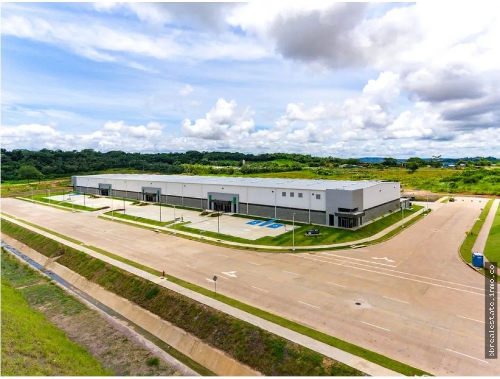 Warehouse for rent in Arraijan