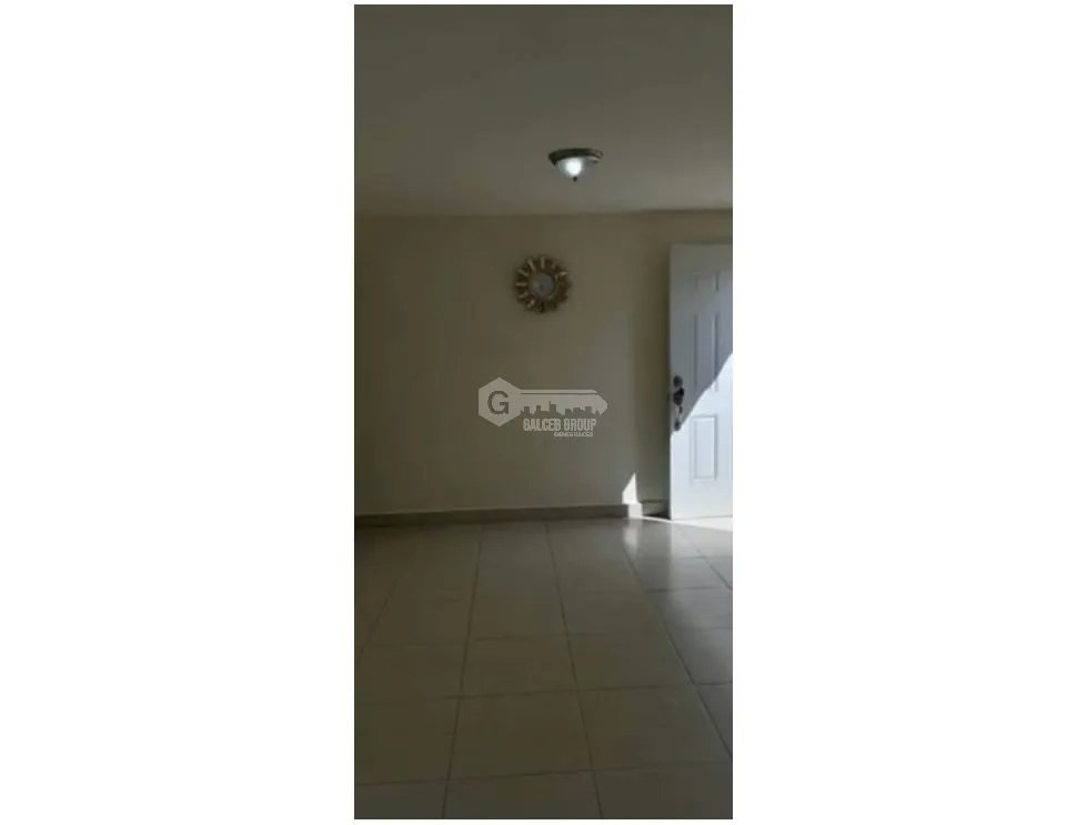 ARRAIJAN / PLAYA DORADA / 3 HABITACIONES / 240 M / 2 BAÑOS / TERRAZA