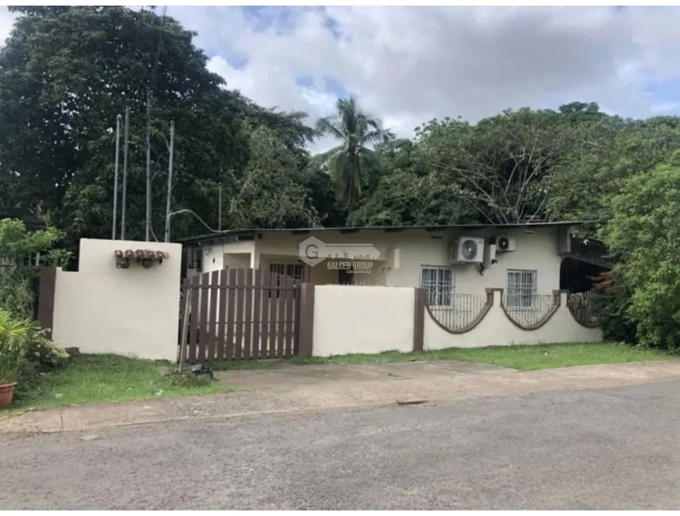 SE ALQUILA CASA EN NUEVO ARRAIJAN  600 M2 CON TERRAZA