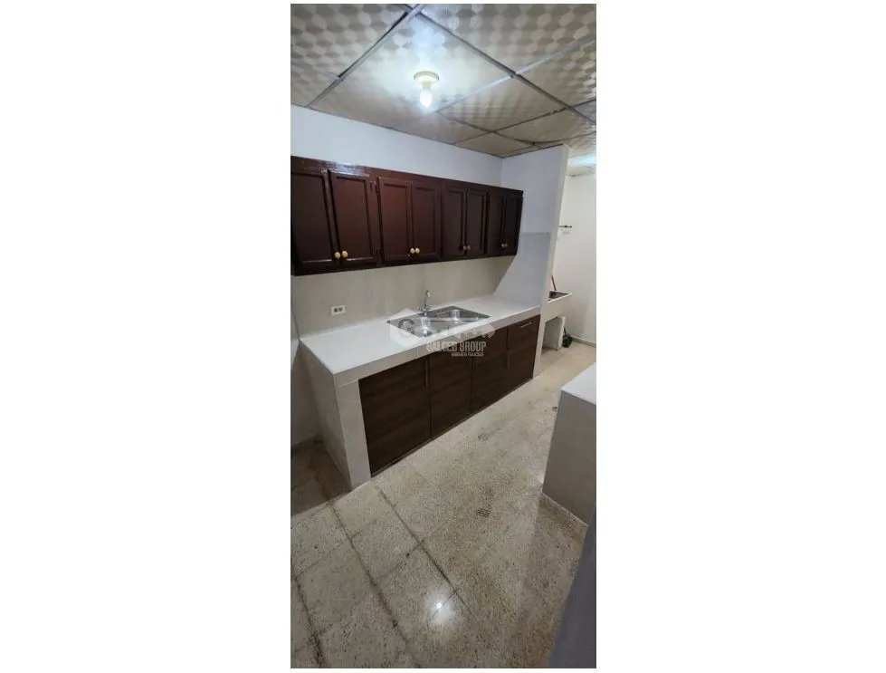 SE VENDE EDIFICIO EN CHORRERA 113 M2 COMERCIAL PLANTA BAJA