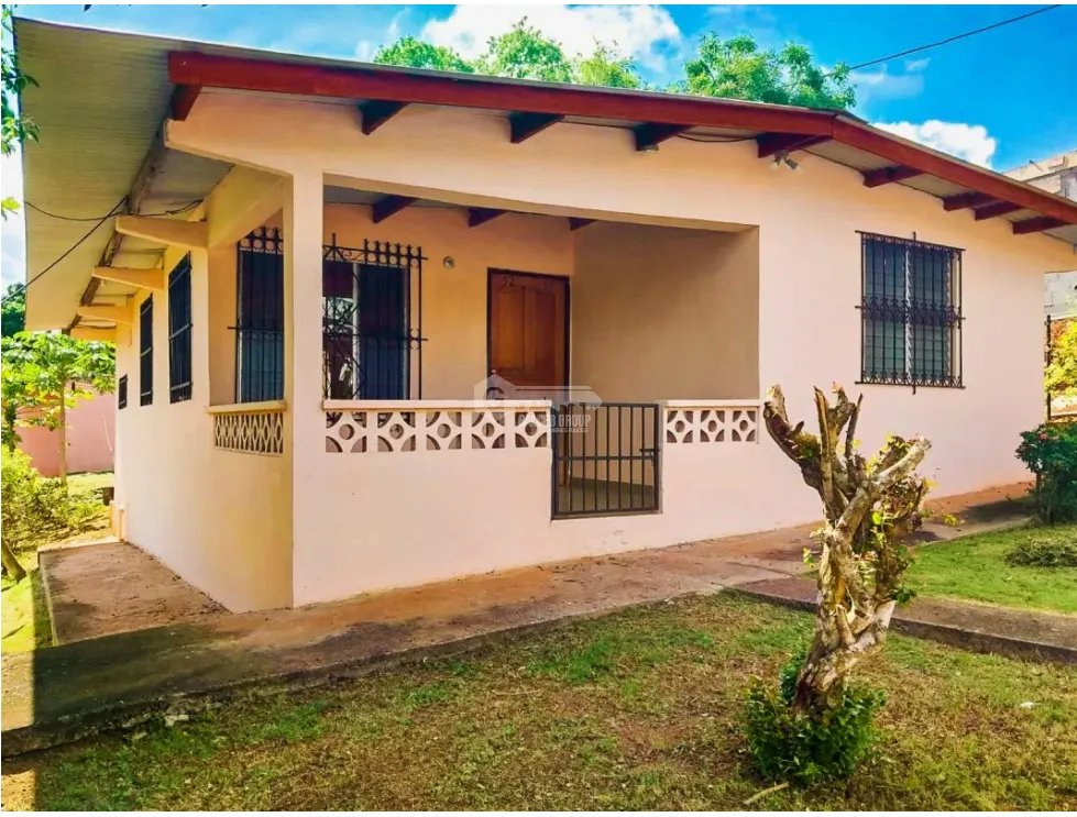 LA CHORRERA / GUDALUPE / 1,382 M2 / DOS CASAS / 5 HABITACIONES