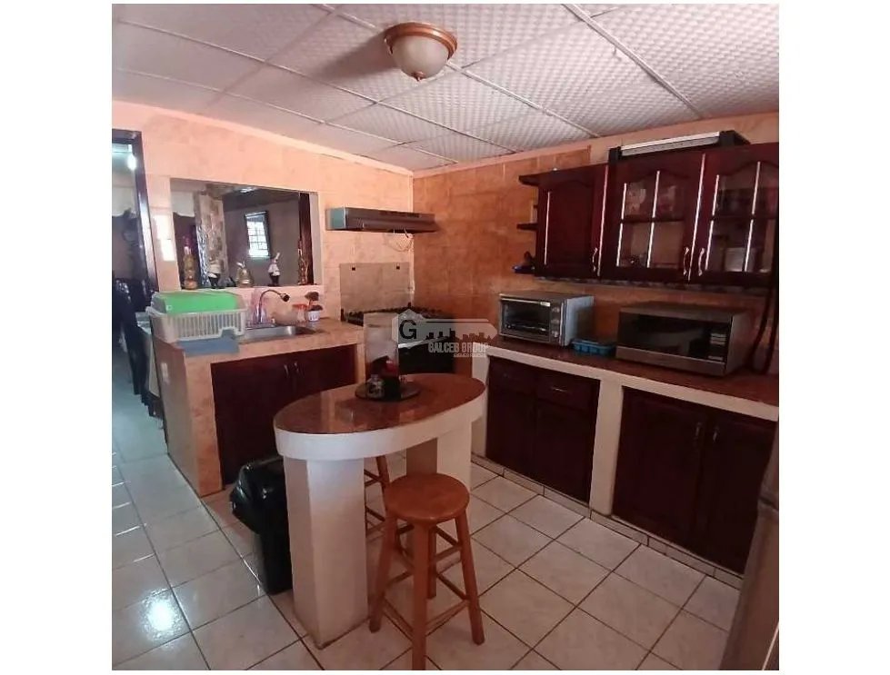 NUEVO ARRAIJAN / ALTOS DE SAN GABRIEL / CERCA DEL METRO L3 / 205M2